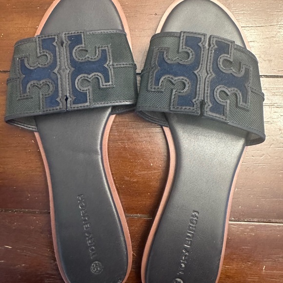 Rare Tory Burch Ines stitched logo slides - Picture 3 of 6
